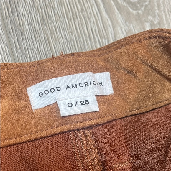 NWOT good American Brown faux suede GW100T Skinny Pants size 0 / 25 - Picture 2 of 9